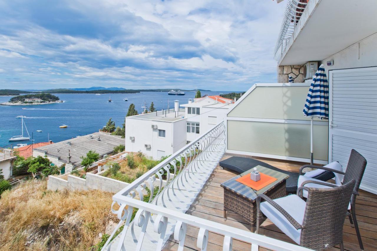 חוואר Rooms Carpe Diem Hvar מראה חיצוני תמונה